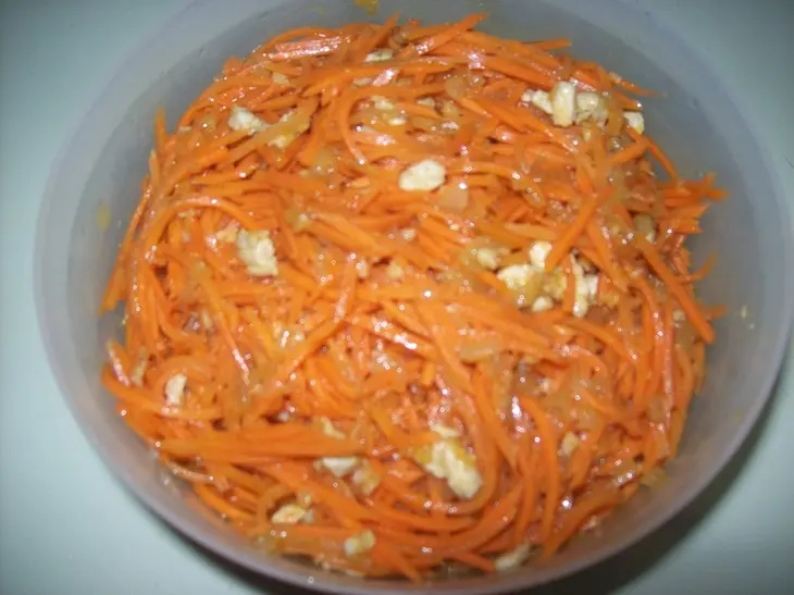 Салат из моркови с мясом по-корейски: шаг 2
