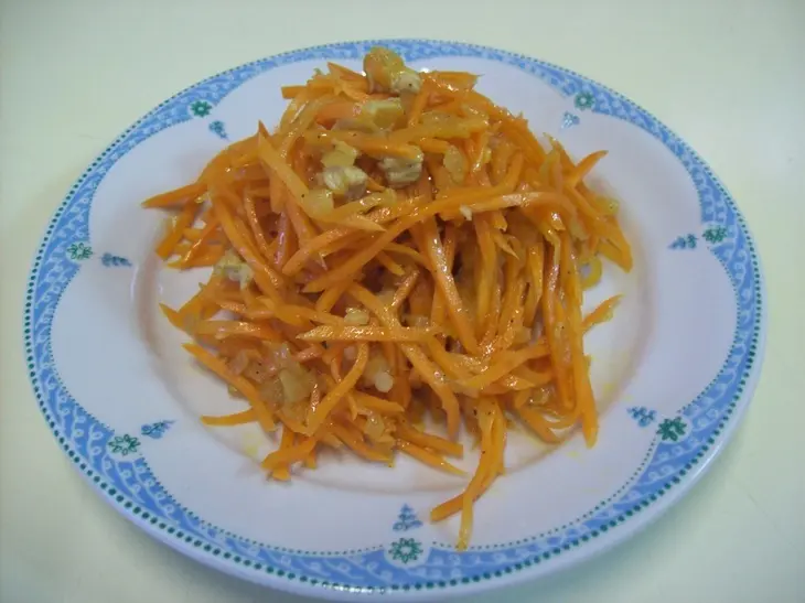 Салат из моркови с мясом по-корейски: шаг 4