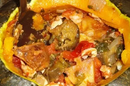 Рыба и креветки в тыкве: шаг 8