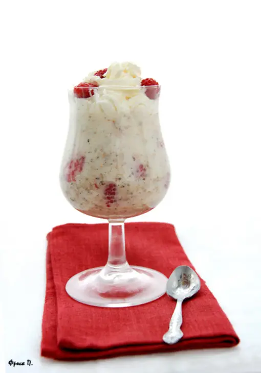 Шотландский десерт "кранахан с малиной" (cranachan with raspberries): шаг 5