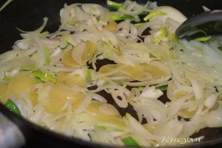Куриное филе с яйцами по-тайски: шаг 3