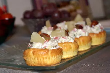 Салат-закуска с красной рыбой: шаг 9