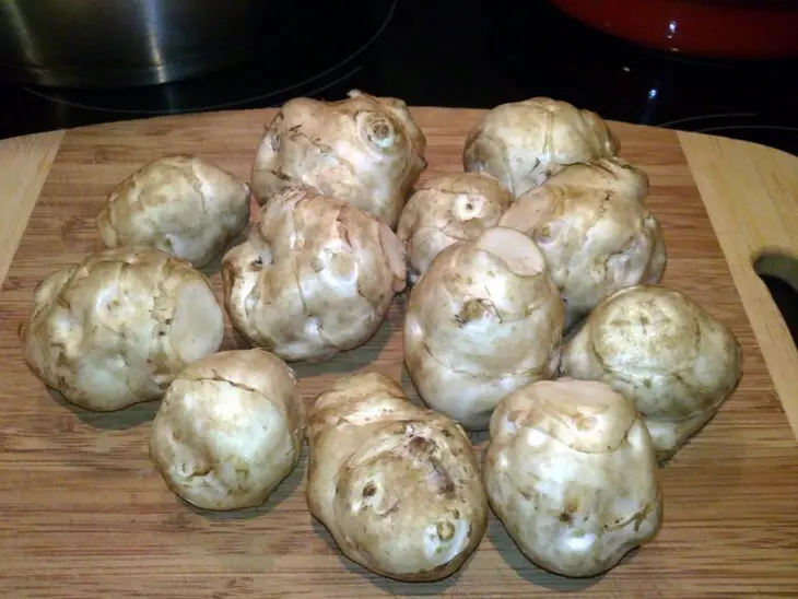 Салат из топинамбура (иерусалимский артишок, булва, волошская репа, sunchoke, topinambour): шаг 3