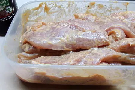 Куриные кусочки в панировке для пивной вечеринки (и не только!). быстро и очень вкусно!: шаг 1