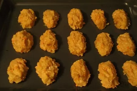 Куриные котлеты с яблоками и кукурузной крупой: шаг 4