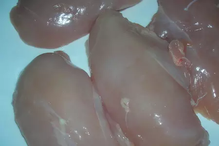 Куриная грудка на пару с цветной капустой на пару с розовым перцем: шаг 2