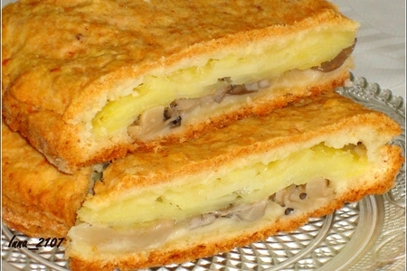 Пирог  с начинкой из картофеля и грибов: шаг 2