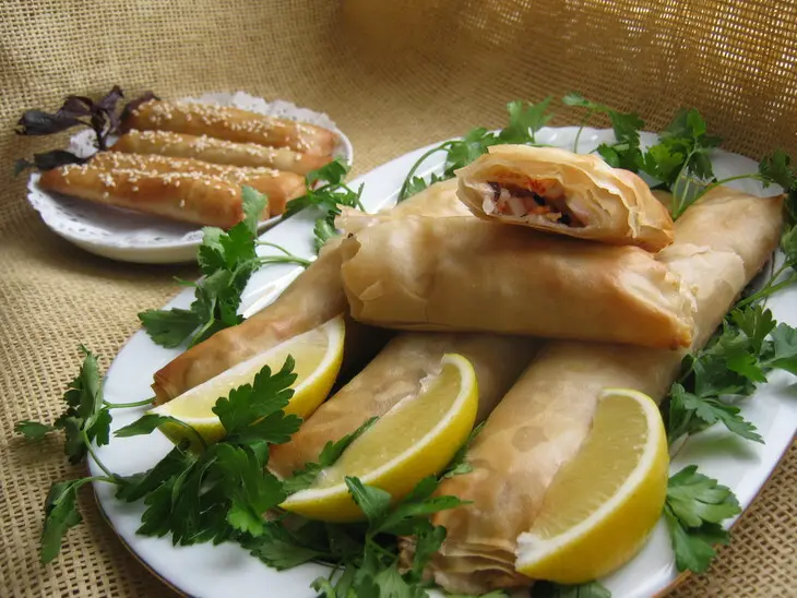 Салат в роллах и "комплимент".: шаг 11