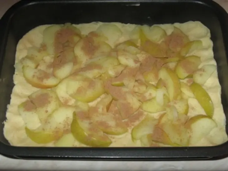 Яблочный пирог "осенний листопад": шаг 3