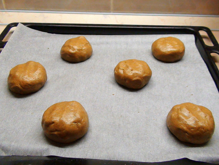 Ржаные булочки с грецкими орехами.: шаг 9