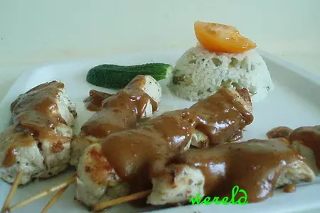 Sate - индонезийский шашлычок с одноименным соусом при нем: шаг 7