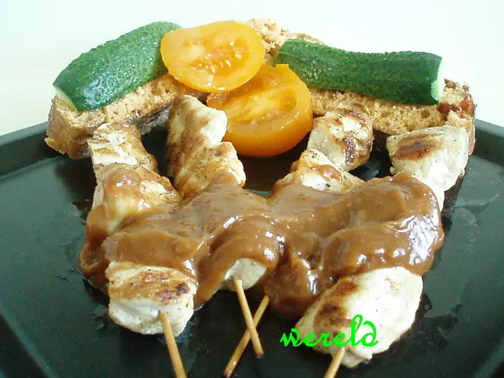 Sate - индонезийский шашлычок с одноименным соусом при нем: шаг 9