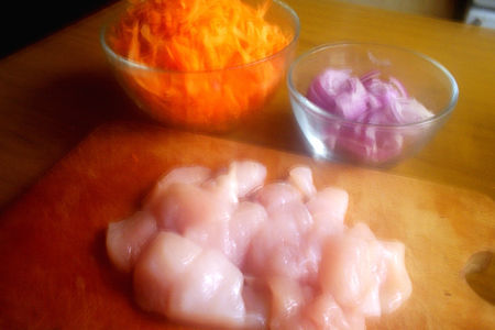 Морковный суп-пюре + слоёные сырно-ветчинные рулетики к нему: шаг 1