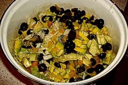 Салат с капустой и маслинами: шаг 4