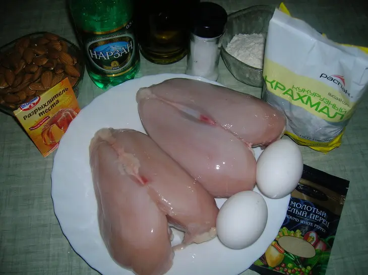 Миндальная куриная грудка: шаг 1