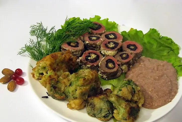 Мясные "роллы" с брокколи: шаг 12