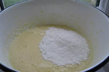 Пирог кокосово-ореховый  (на скорую руку).: шаг 5