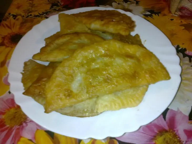 Чебуреки по-быстренькому: шаг 3
