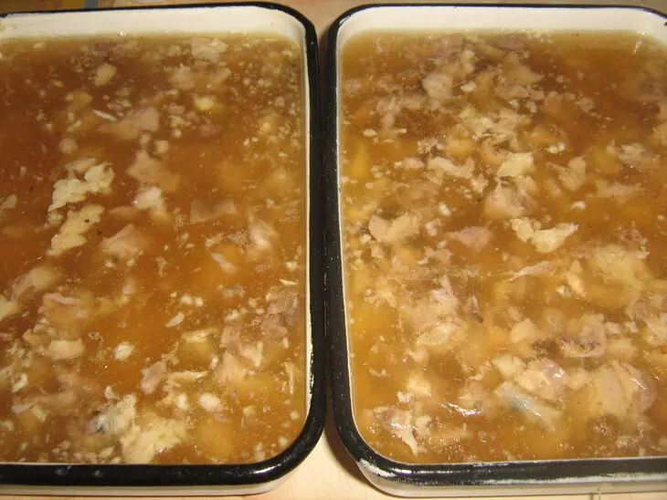 Холодец из трёх видов мяса.: шаг 2
