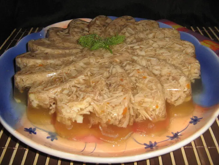 Холодец из трёх видов мяса.: шаг 4