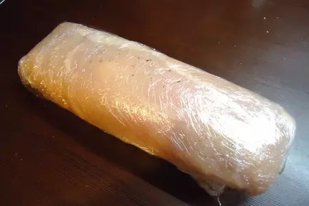 Куриный рулет с fitaki и солеными огурчиками))): шаг 6