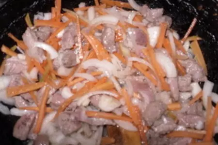 Рагу с мясом и печенью: шаг 3