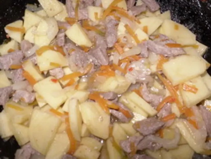 Рагу с мясом и печенью: шаг 5