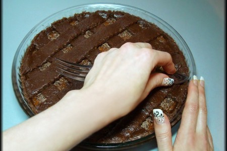 Шоколадный пирог из песочно-орехового теста с курагой и цитрусовыми.: шаг 21