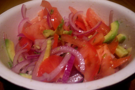 Картофельные оладьи с салатом из помидоров и авокадо: шаг 7