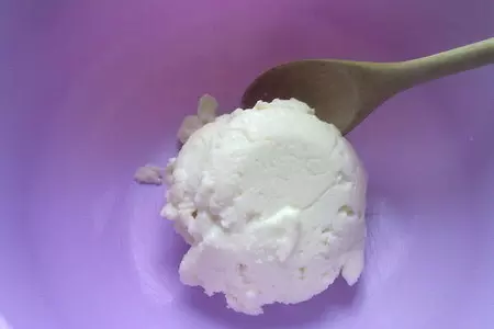Оладьи из манной каши: шаг 1