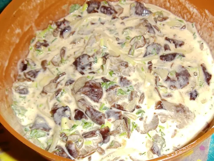Пирог с опятами и шампиньонами.: шаг 5