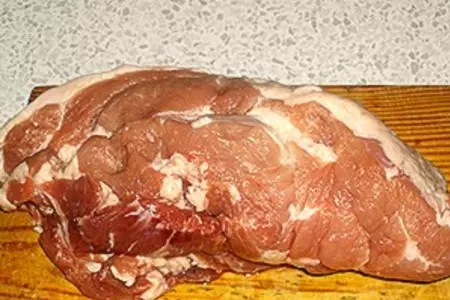 Свинина с манго и хурмой: шаг 1