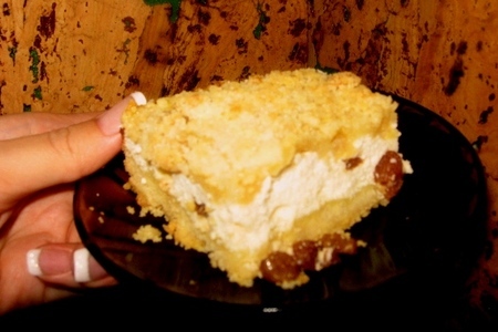 Творожный пирог с изюмом и яблоком: шаг 2