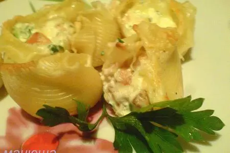 Лумакони с лососем и сырным кремом: шаг 8