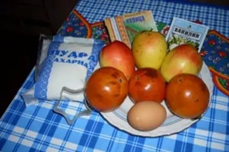 Пирог с хурмой: шаг 1