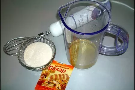 Пирог "мишка" с орехово-белковой начинкой и шоколадной глазурью.: шаг 9