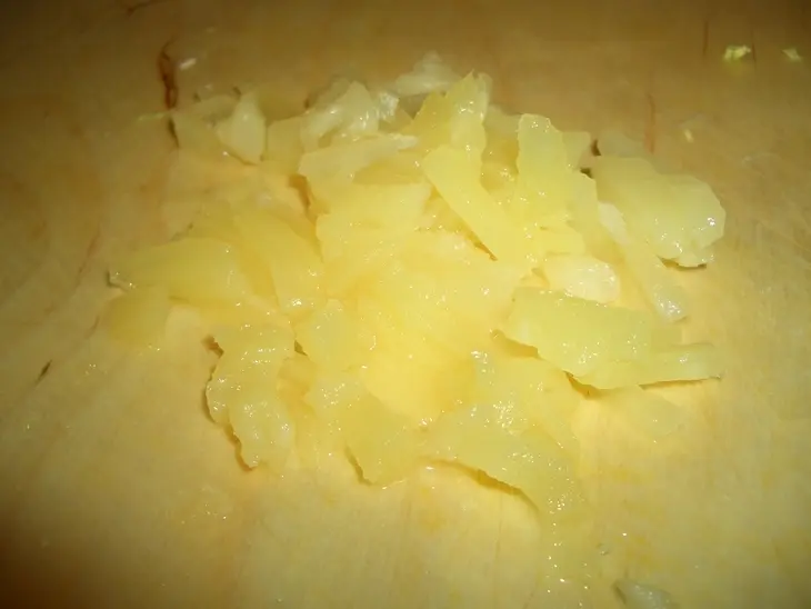 Салат из китайской капусты с курицей: шаг 3