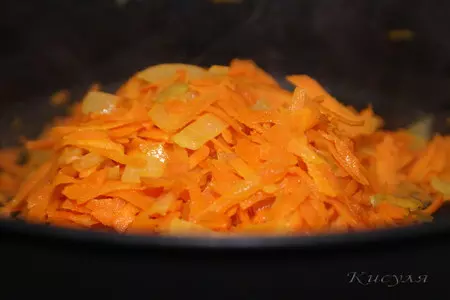 Пирог с рыбой и ананасом: шаг 4