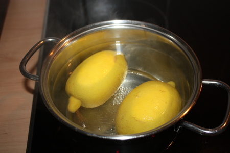Соленые лимоны и салат из красного лука на их основе: шаг 2