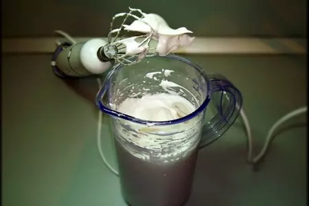 Пряное шоколадное фондю с винными грушами и миндальным печеньем "дакуаз".: шаг 7