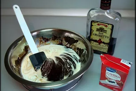 Пряное шоколадное фондю с винными грушами и миндальным печеньем "дакуаз".: шаг 15