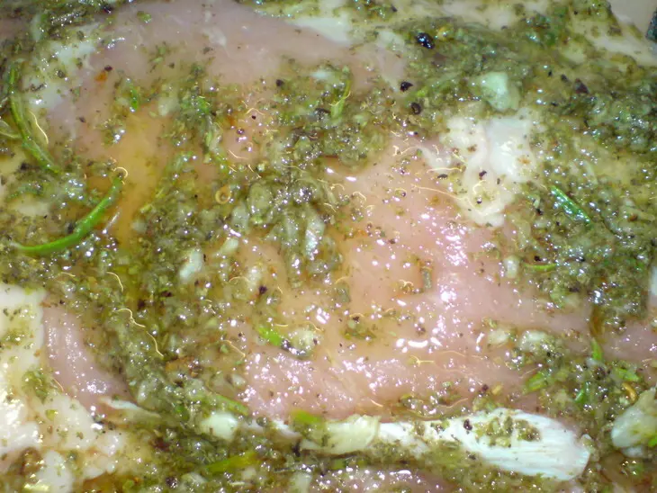 Запечённая с курагой и яблоками  пряная свинина: шаг 3