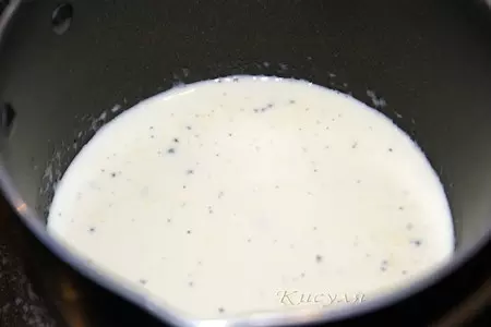 Ванильное шоколадное фондю с шоколадным бисквитом из микроволновки: шаг 8