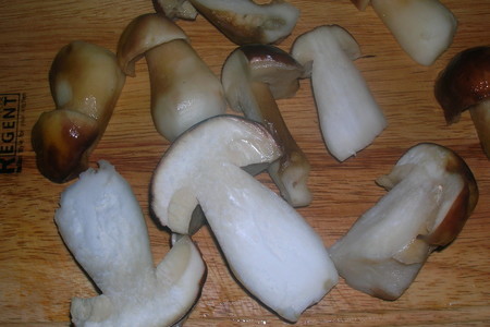 Сливочное суфле из куриной печени с белыми грибами: шаг 2