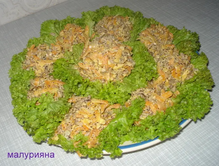 Салат " муравьиные горки ": шаг 9
