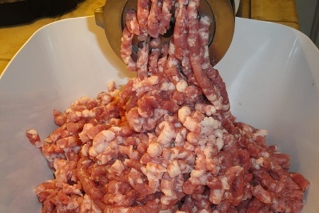 Свиные колбаски для гриля : шаг 1