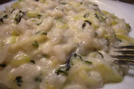Ризотто с маскарпоне, цукини и зеленью.: шаг 3