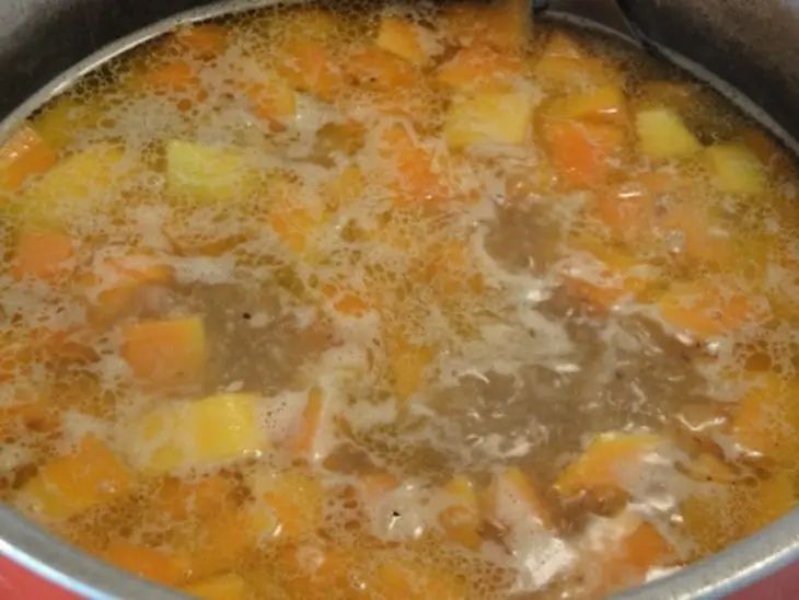 Суп с курицей - креветками и папайей: шаг 7