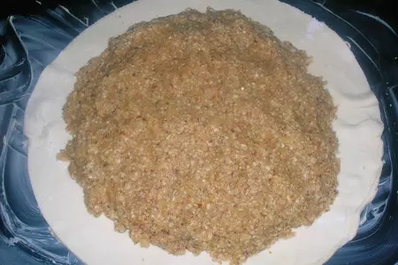 Ореховый пирог  с горькой шоколадной глазурью: шаг 6