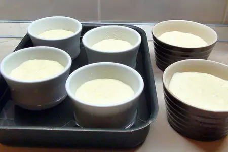 Сырное суфле с фруктами и мёдом на десерт: шаг 8